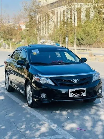 Toyota Corolla 2013 S Black, Automatic, Clean Documents