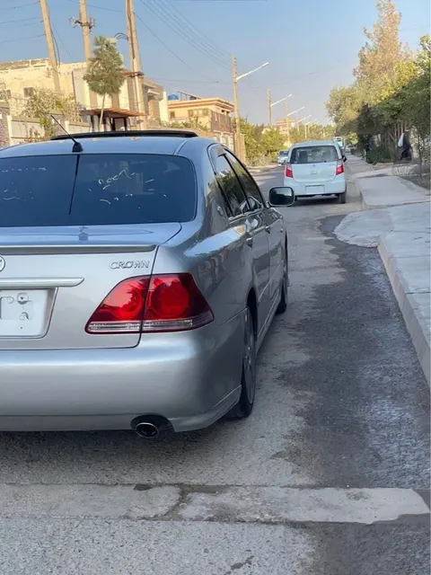 Toyota Crown Athlete 2005, Silver, Automatic, Sunroof