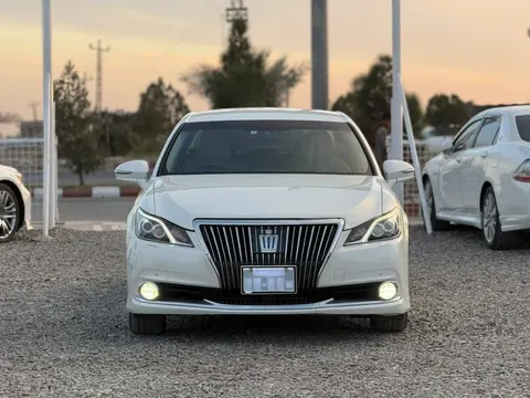 Toyota Crown Majesta 2014 Hybrid White