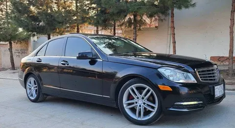 Mercedes-Benz C 250 2013 Full Option, Black