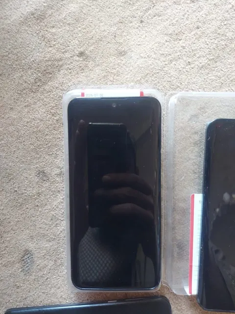 Mobile Phone 128GB Storage 6GB RAM, Perfect Condition