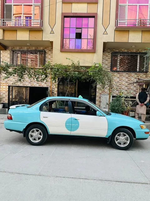 Toyota Corolla Taxi 1996, Canadian, 4-cylinder