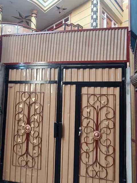 3-Storey Built House, 5 Modern Rooms, District 6 Kabul, 140 m²