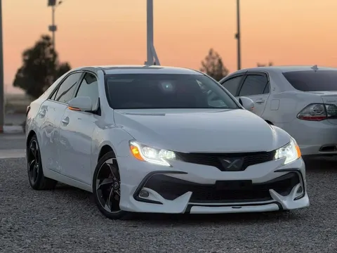 Toyota Mark X 2011, 2500cc, Pearl White, Right-Hand Drive