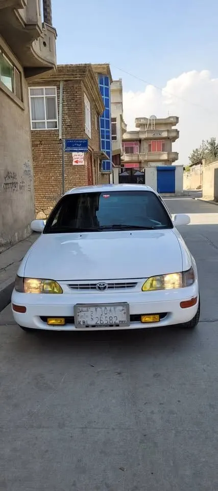 Toyota Corolla American 1995, White, Clean Documents