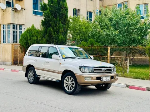 Toyota Land Cruiser 2002, European, White, Automatic