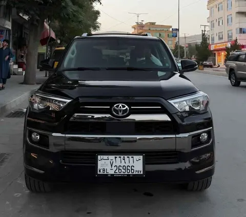 Toyota 4Runner Limited 2011, 2018 model, black