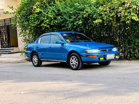 Toyota Corolla 1995 Canadian, Blue, Automatic, Clean Documents