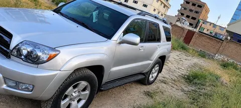 Toyota 4Runner 2003, 80,000 miles, automatic