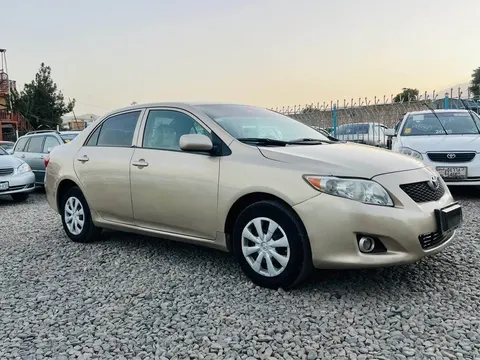 Toyota Corolla LE 2009