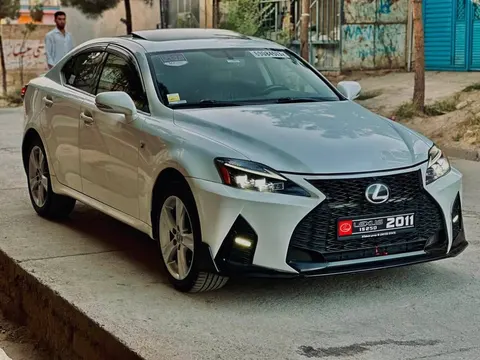 Lexus IS250 2011 سفید صدفی، 153000 کیلومتر