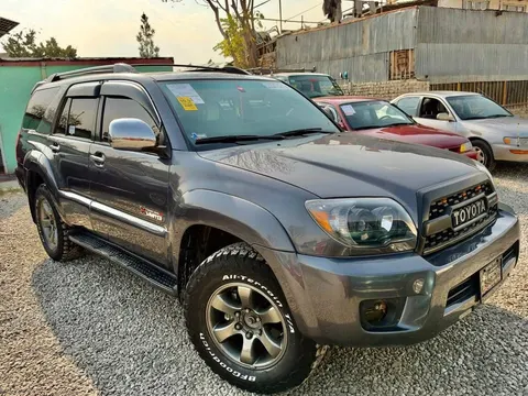Toyota 4Runner 2007 SR5, 6-Cylinder, Automatic