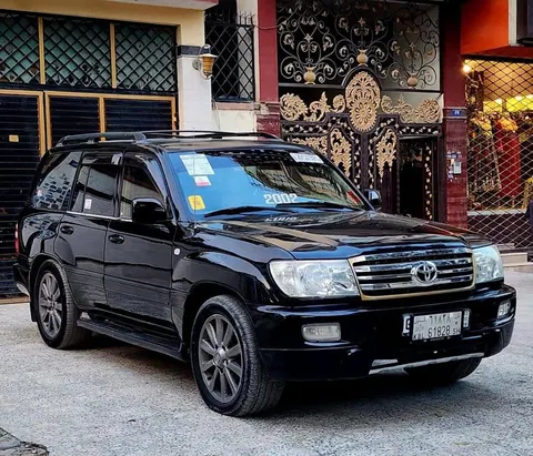 Toyota Land Cruiser 2002, Automatic, Gas, Clean Documents
