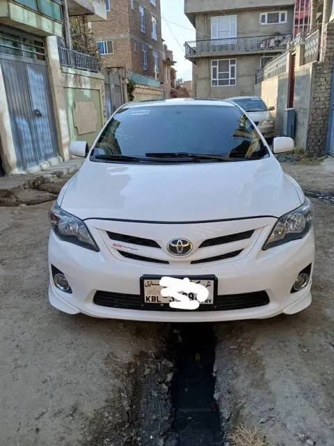 تویوټا کرولا ۲۰۱۳ سپین، پاک اسناد، تپ دار