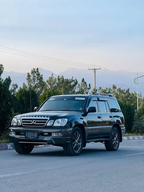 لکسس LX۴۷۰ مودل ۲۰۰۵ سیاه، اتومات، پطرولی