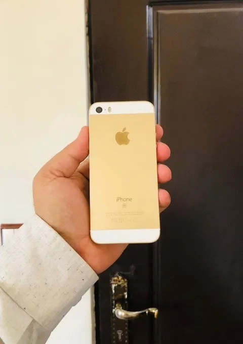 Apple iPhone 5SE 128GB Gold, Herat