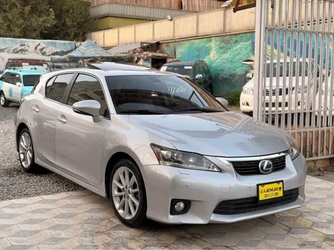 Lexus CT200 Hybrid 2011 Silver - Full Option
