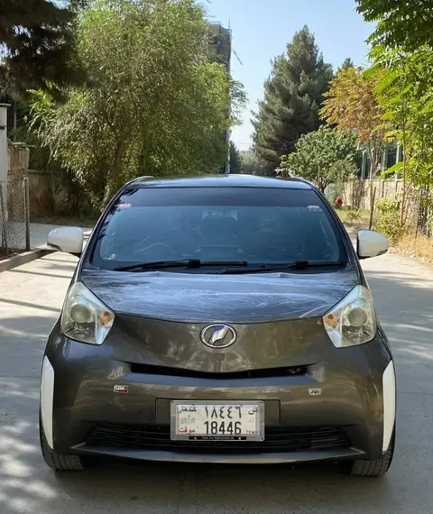 Toyota iQ 2010, automatic, low mileage