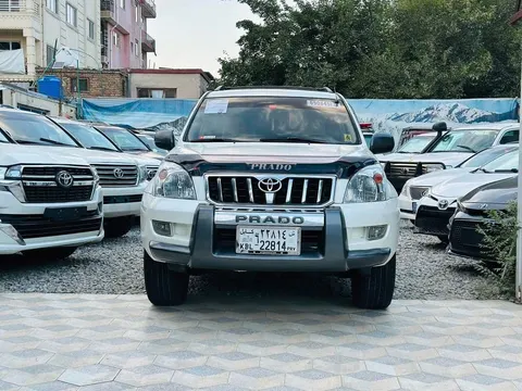 Toyota Land Cruiser Prado 2005, Pearl White, Full Option, Automatic