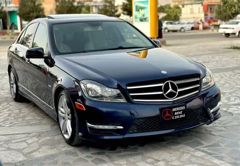 مرسدس بنز C250 ۲۰۱۲ ماډل بشپړ آپشن نیلی