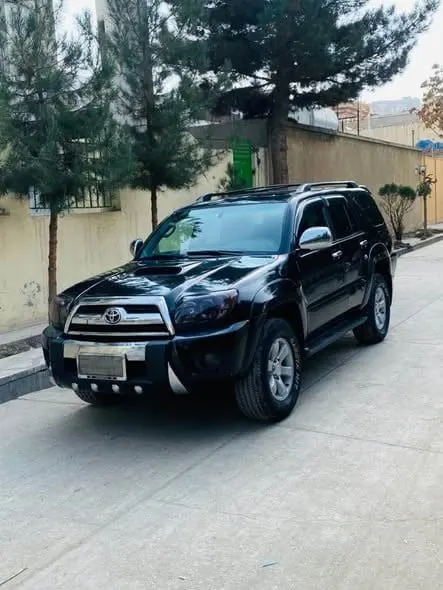 Toyota 4Runner SR5 2004, Black, Clean Documents, Sunroof