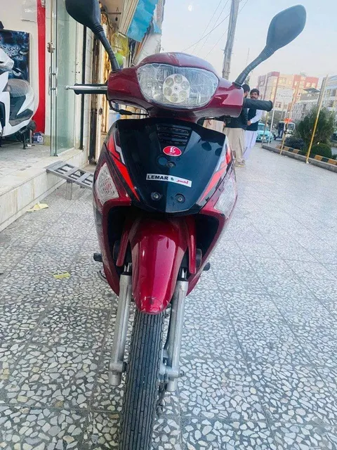 Lemar Super 2017 red scooter, clean documents, 38000 AFN