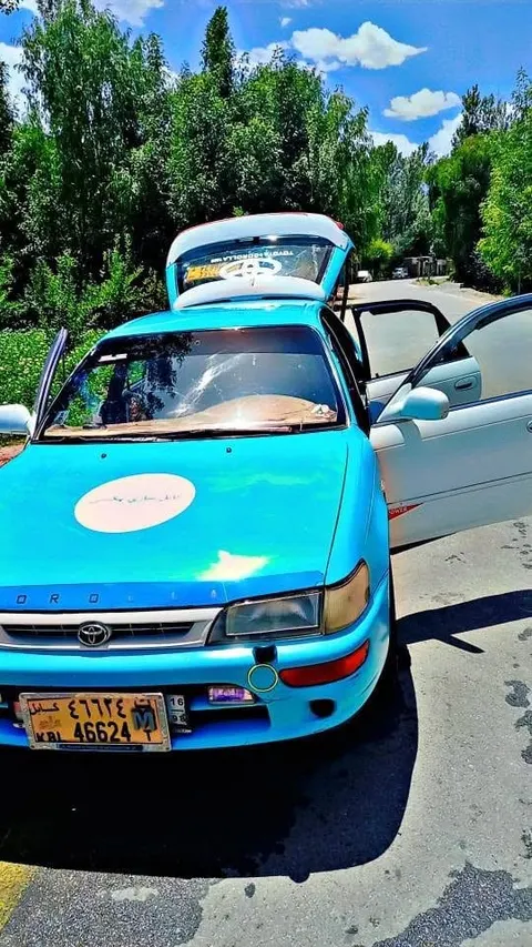 Toyota Corolla Compact 1995 City Taxi