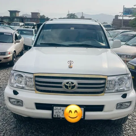 Toyota Land Cruiser 2007, 6 cylinder, automatic, documents clean