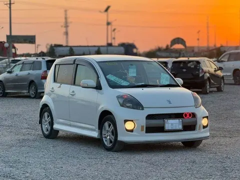 Toyota Passo Racy 2008, 1300cc