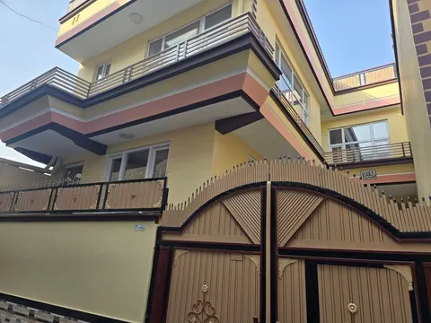 3-Storey House for Sale in District 6 Kabul, 4 Rooms, Fully Tiled Roof
