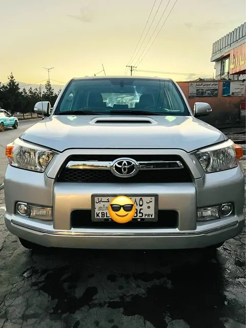 Toyota 4Runner 2010 Limited, Silver, Clean Documents, No Accident