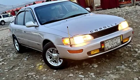 Toyota Corolla Canadian 1997 Automatic