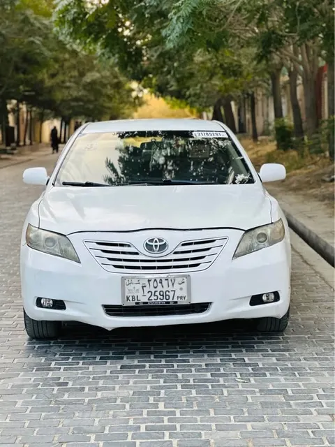 Toyota Camry Sedan 2009, White, 4-Cylinder Petrol