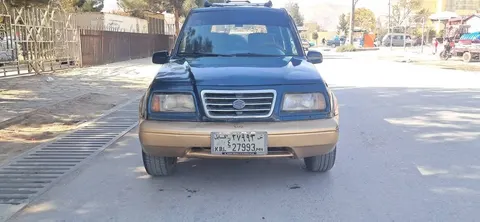 Suzuki Escudo 1996 petrol automatic, 4-cylinder, no accident