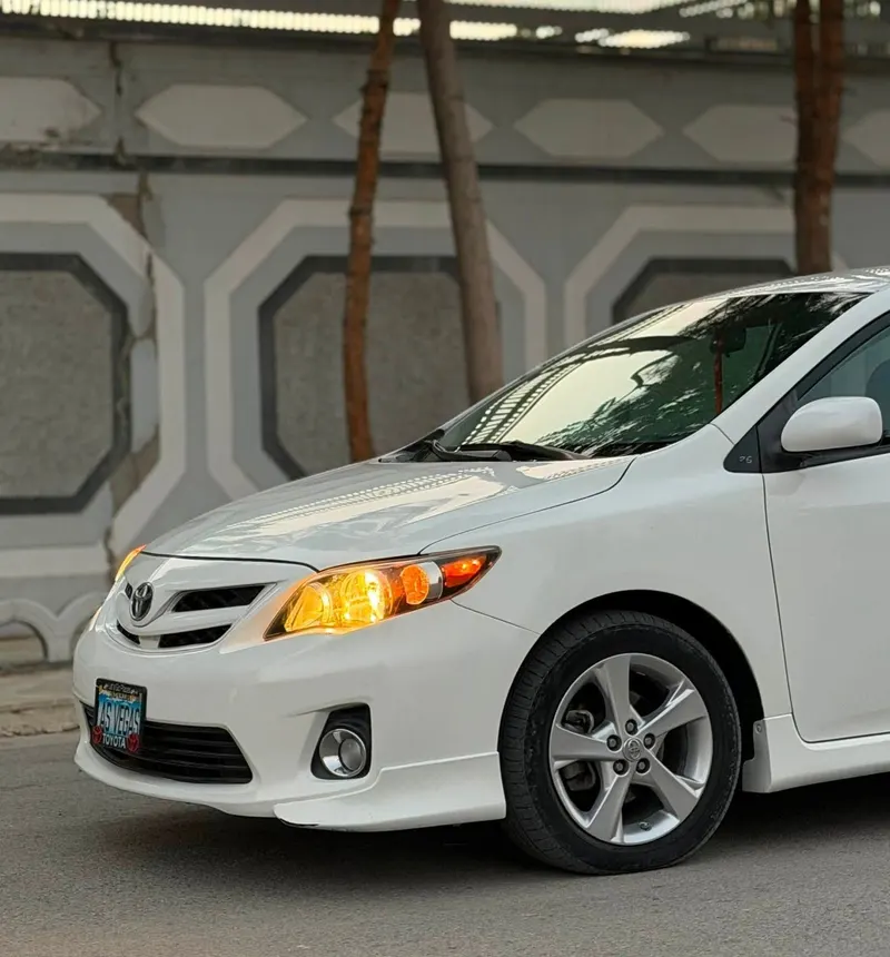 Toyota Corolla S 2012 (3)