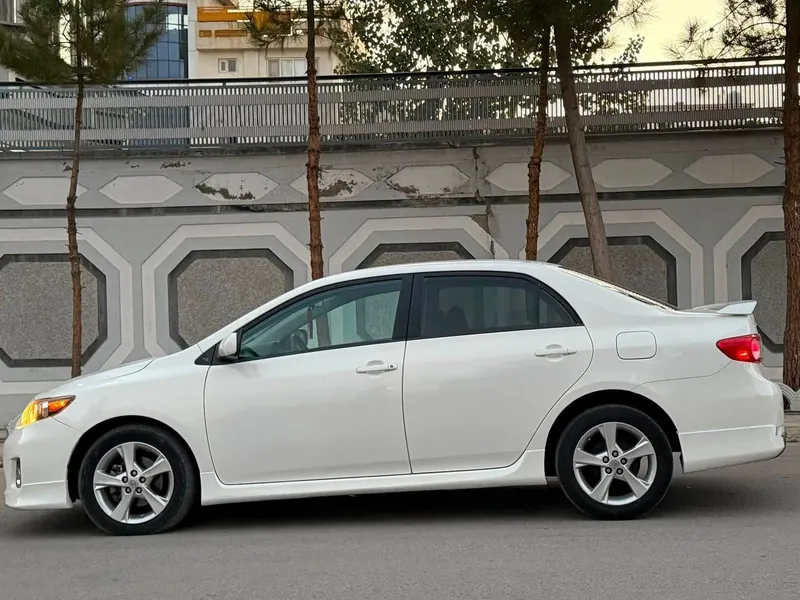 Toyota Corolla S 2012 (4)