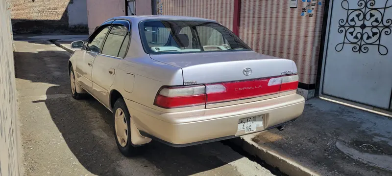 Toyota Corolla 1996 (3)