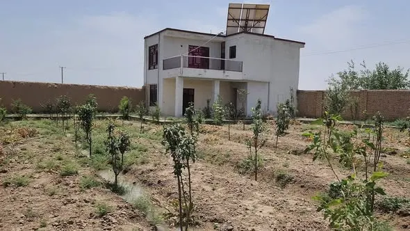 Two new houses for sale, 3 rooms each, with garden (2)