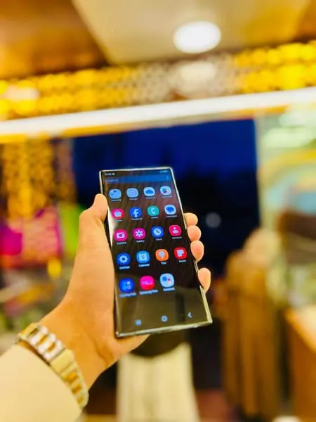 سامسونگ گلکسی S22 Ultra، 512 GB، 12 GB RAM، دو سیم کارت، لیسه مریم، کابل (2)