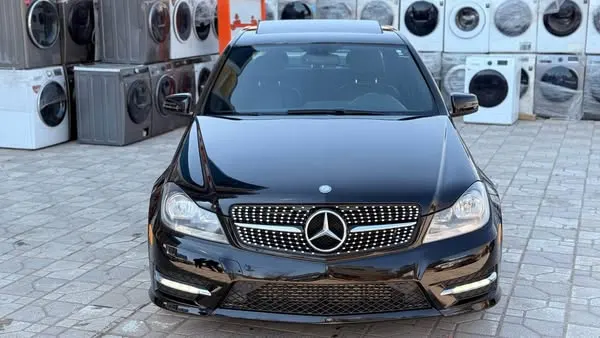 Mercedes-Benz C250 2013 (2)