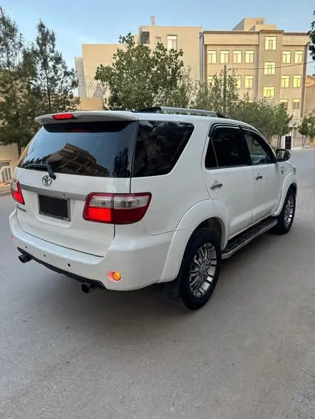Toyota 4 Runner 2010 (3)