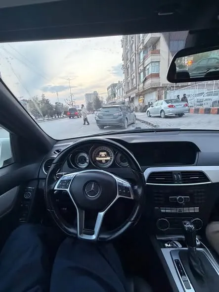 Mercedes-Benz 2013 (4)
