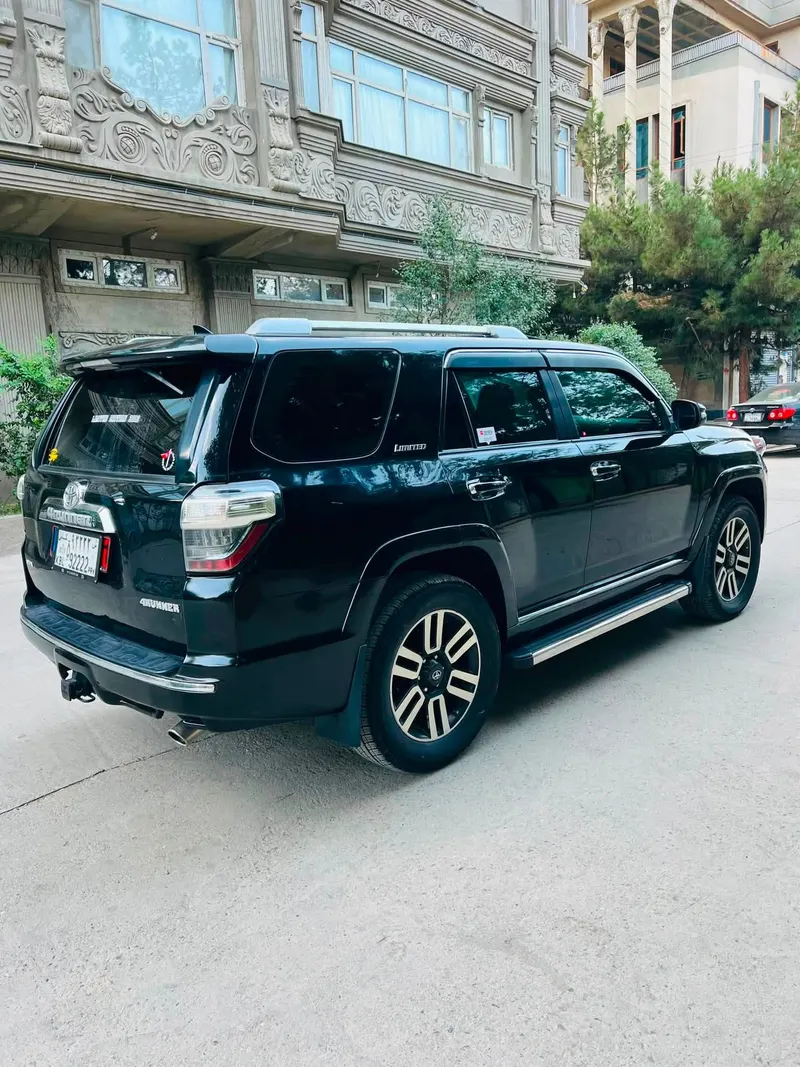 تویوتا 4Runner 2012 شکل 2020 (4)