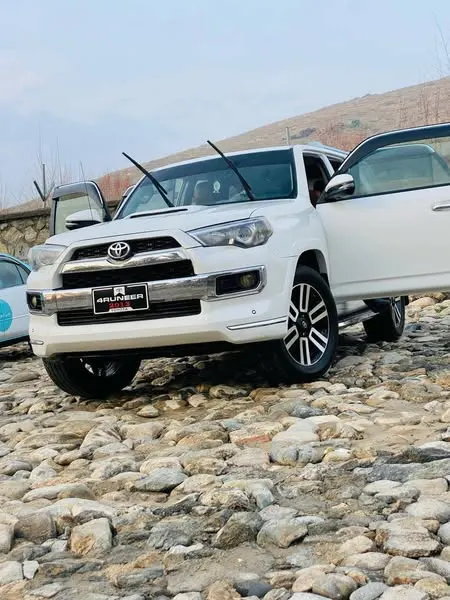 Toyota 2012 (2)