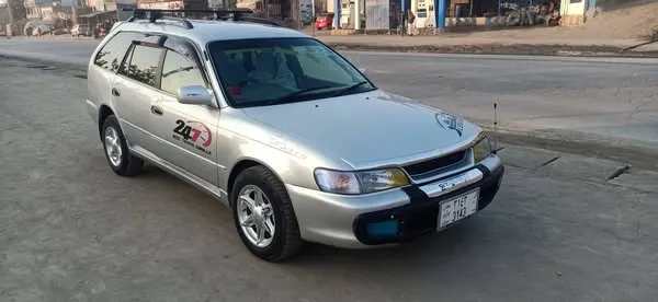 Toyota Corolla 2000 (2)