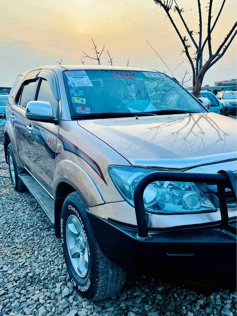 Toyota 4Runner (2)