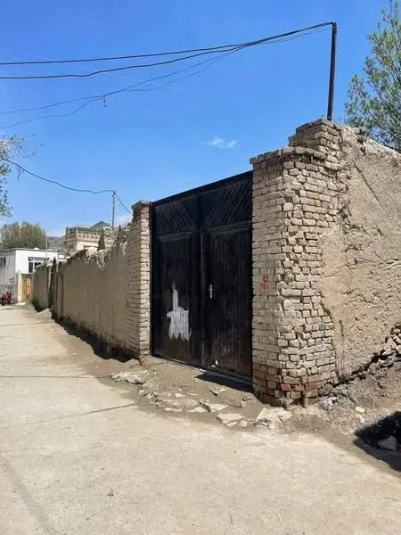 Old house for sale, 2 rooms, 5 biswa, Chehelsotoon, District 7, Kabul (2)