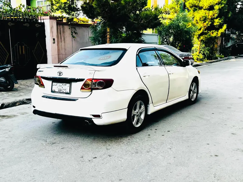 Toyota Corolla 2009 (5)