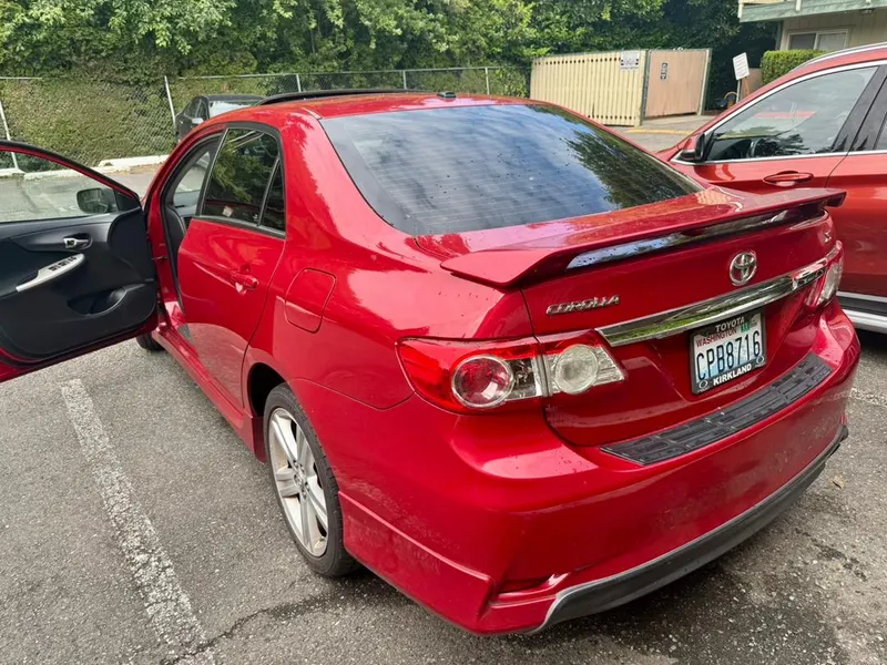 Toyota Corolla S 2013 (2)