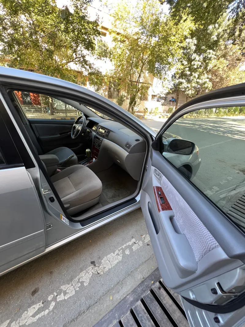 Toyota Corolla 2005 (6)